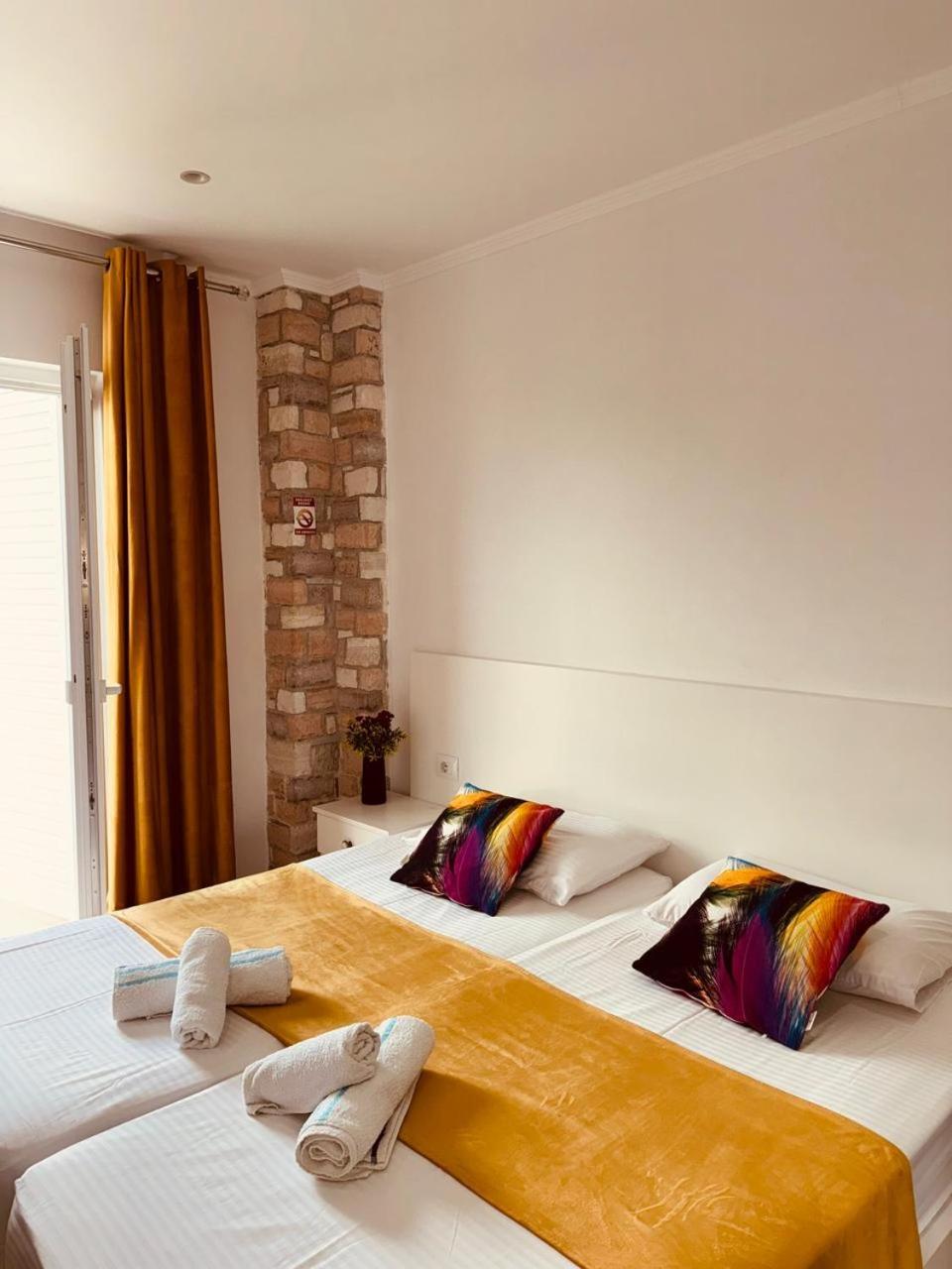 Orfeu Apartments Εξαμίλιο Εξωτερικό φωτογραφία