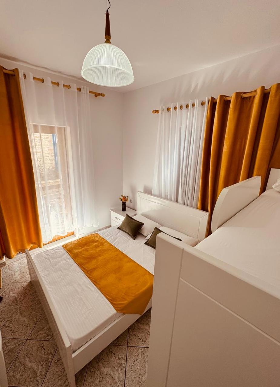 Orfeu Apartments Εξαμίλιο Εξωτερικό φωτογραφία