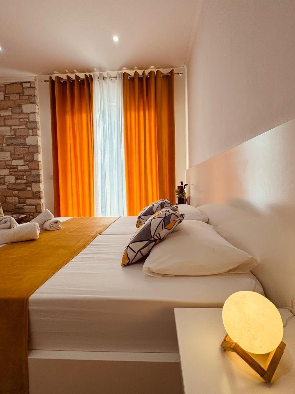 Orfeu Apartments Εξαμίλιο Εξωτερικό φωτογραφία