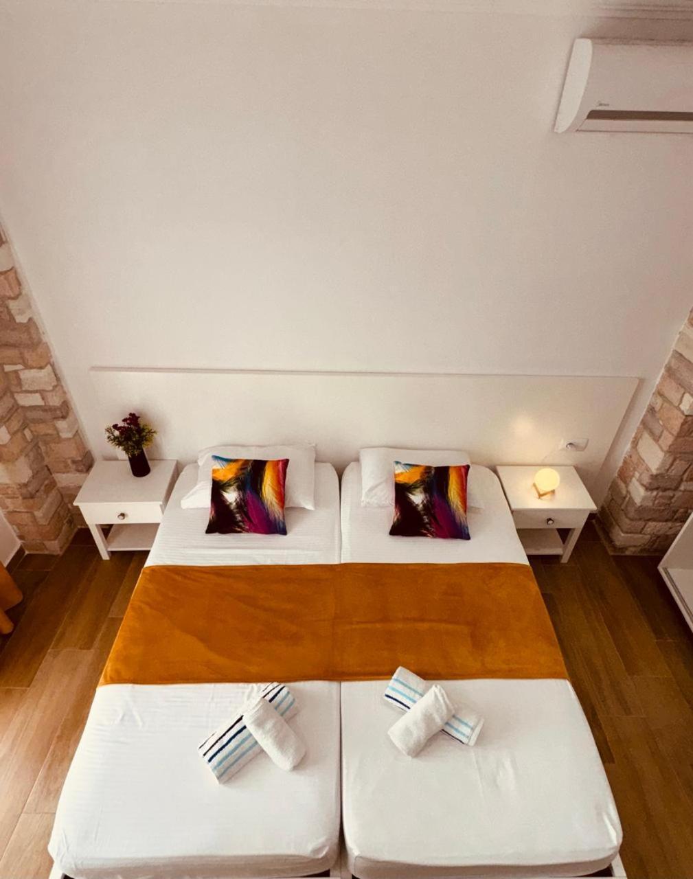 Orfeu Apartments Εξαμίλιο Εξωτερικό φωτογραφία